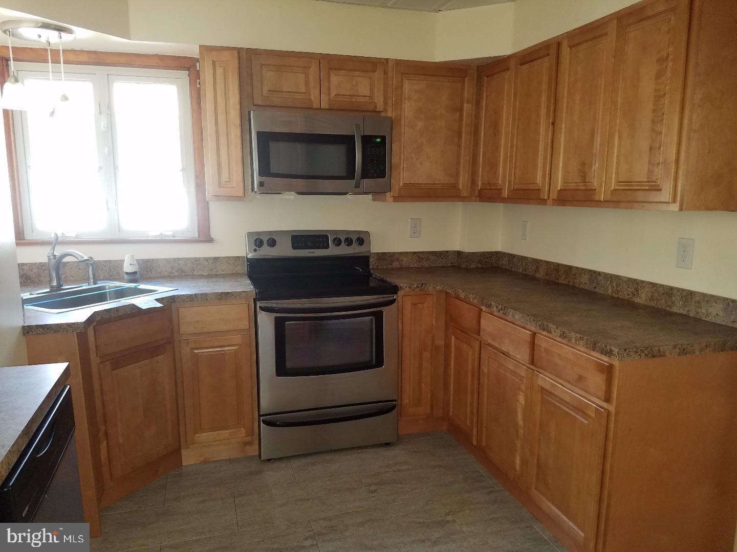 707 Cleveland Avenue Riverside, NJ 08075 - Photo 8 of 23 Kitchen