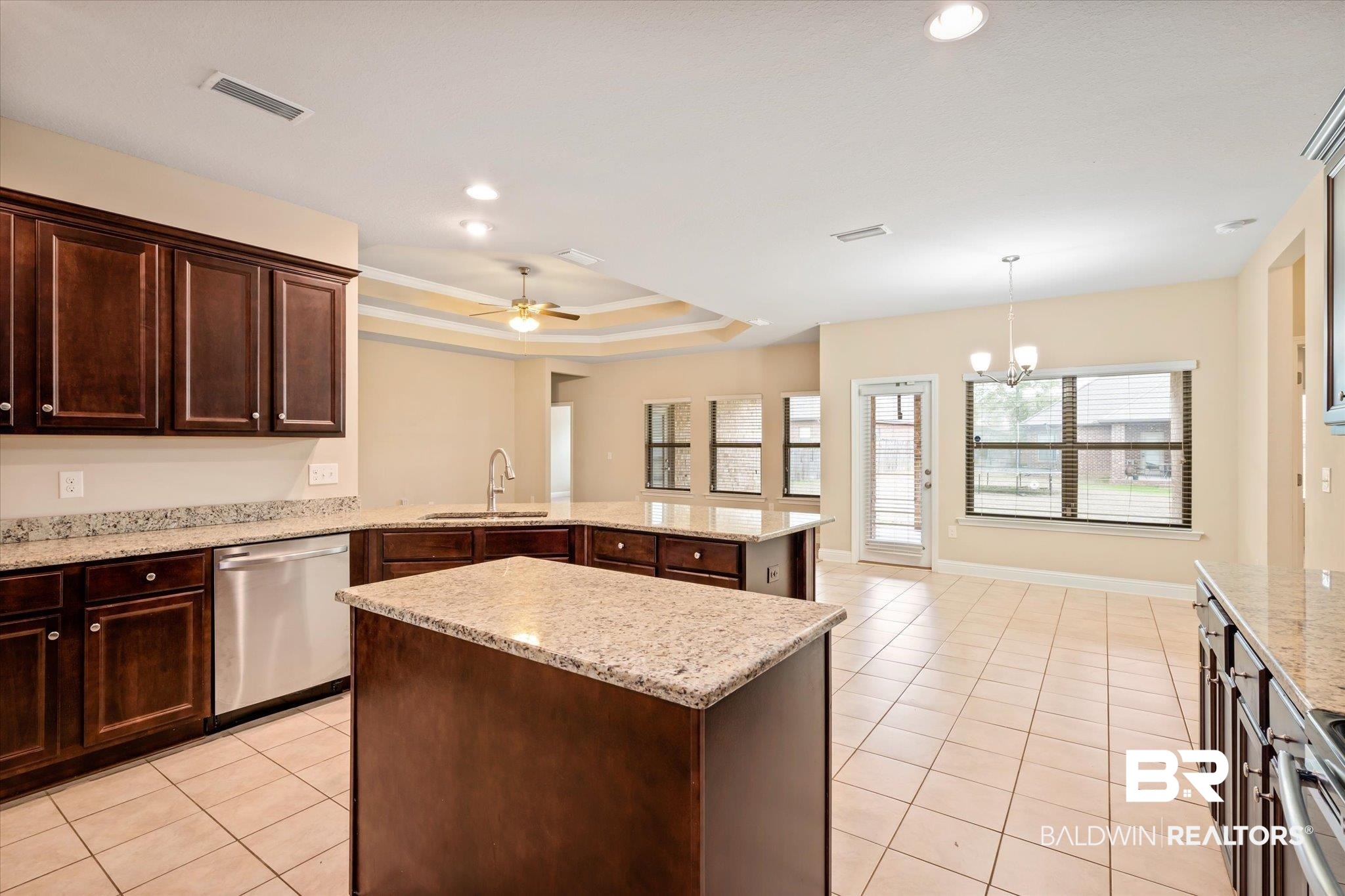 12146 Ariel Way Spanish Fort, AL 36527 - Photo 13 of 49 Kitchen