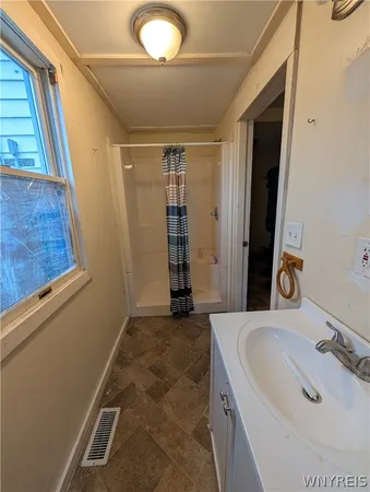 $79,900 | 66 Van Buren Street, Lockport City, NY 14094