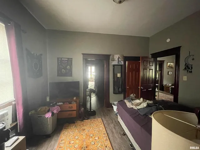 a view of walk in closet