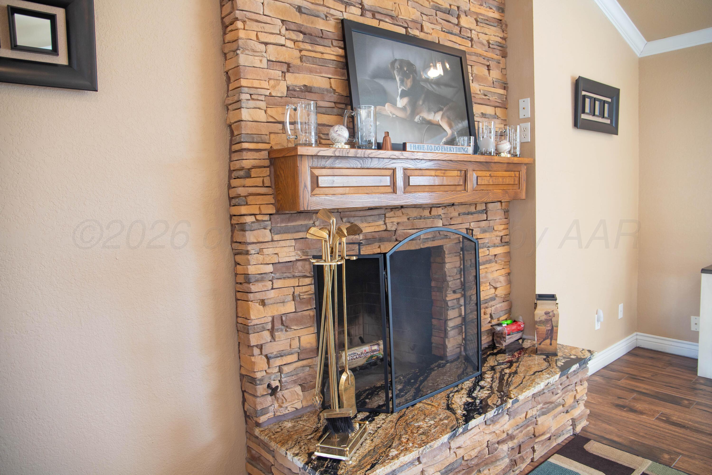 107 Pinehurst Street Borger, TX 79007 - Photo 14 of 33 IMG_7882