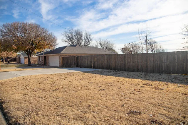 $339,900 | 107 Pinehurst Street, Borger, TX 79007