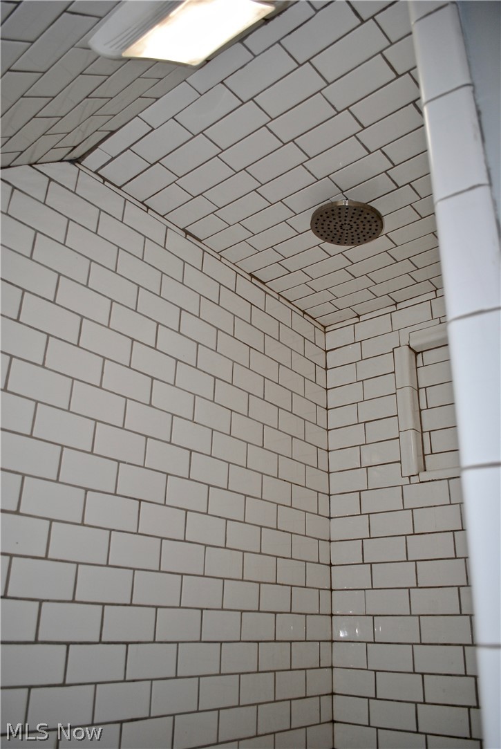 3251 Silsby Road Cleveland, OH 44118 - Photo 23 of 31 Gallery Image 23