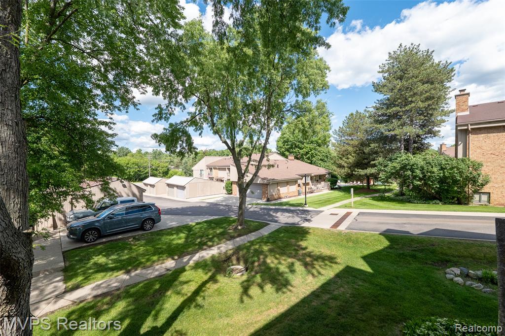 804 Oak Brook Ridge Drive, Unit 149 Rochester Hills, MI 48307 - Photo 38 of 49