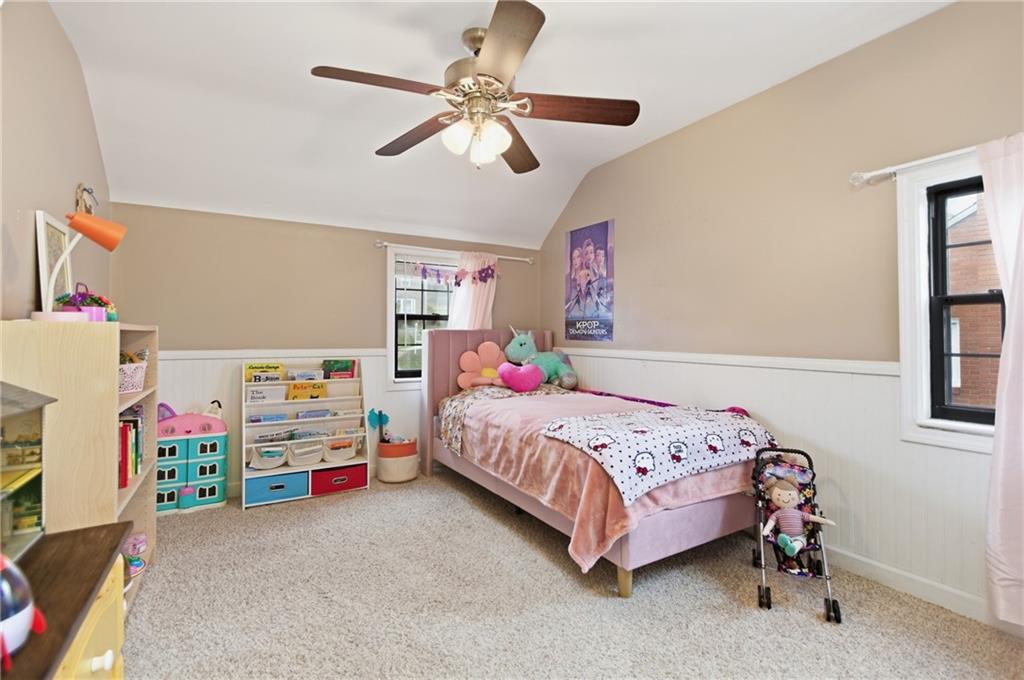4143 Highgrove Road Pittsburgh, PA 15236 - Photo 21 of 43 Gallery Image 21