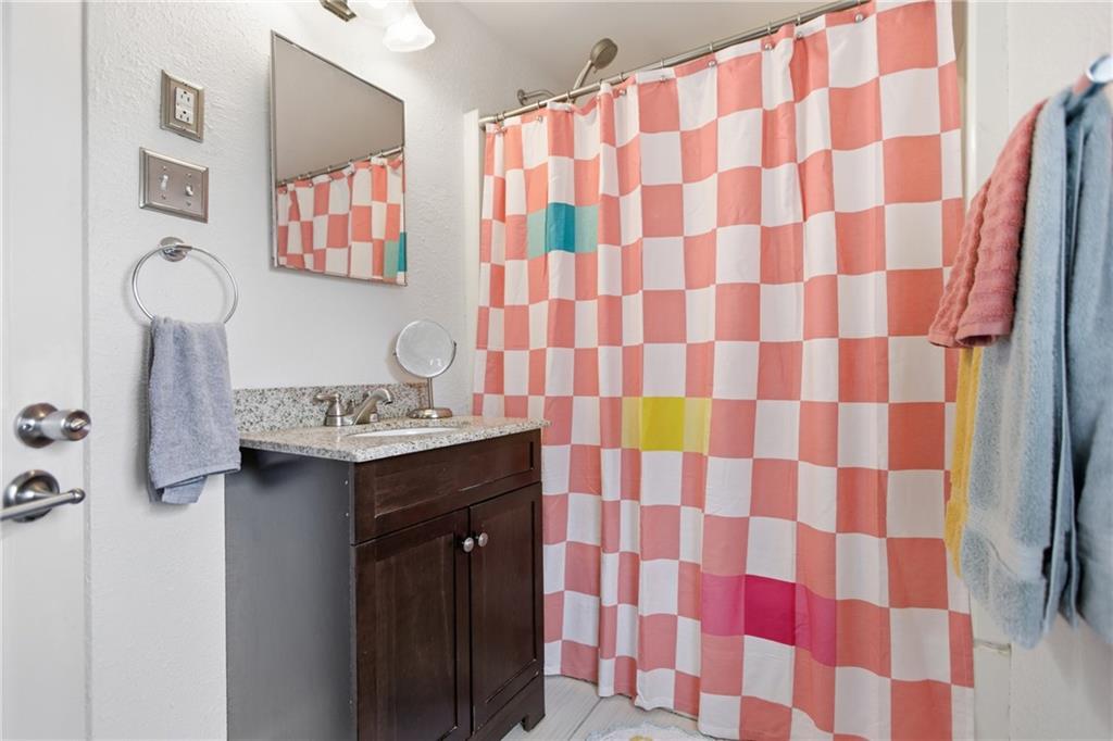 4143 Highgrove Road Pittsburgh, PA 15236 - Photo 25 of 43 Gallery Image 25