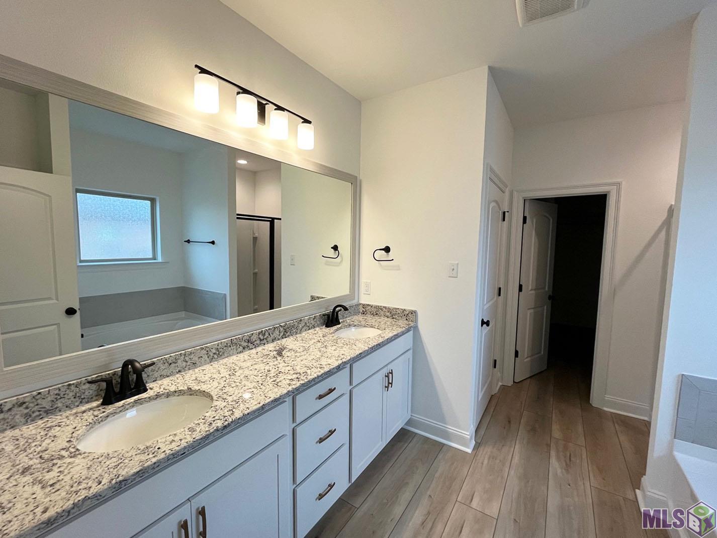 223 Sample Drive Thibodaux, LA 70301 - Photo 6 of 10