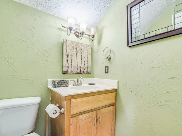 $397,500 | 119 Briarwood Lane, Elgin, TX 78621