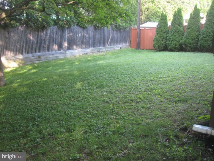 37 White Oak Road Springfield, PA 19064 - Photo 14 of 15 View in Back