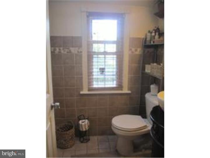 37 White Oak Road Springfield, PA 19064 - Photo 10 of 15 Bathroom