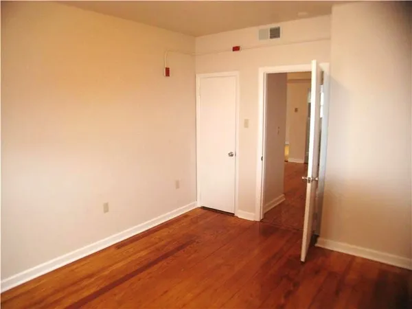 $1,575 | 690 Elm Street, Woonsocket, RI 02895