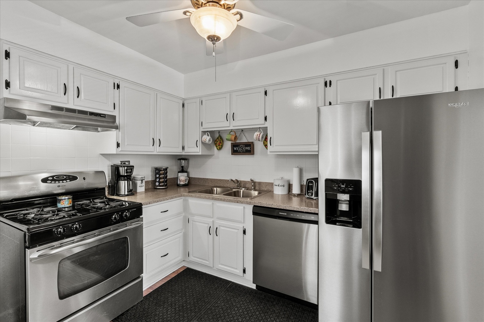 3442 West 84th Street Chicago, IL 60652 - Photo 16 of 20