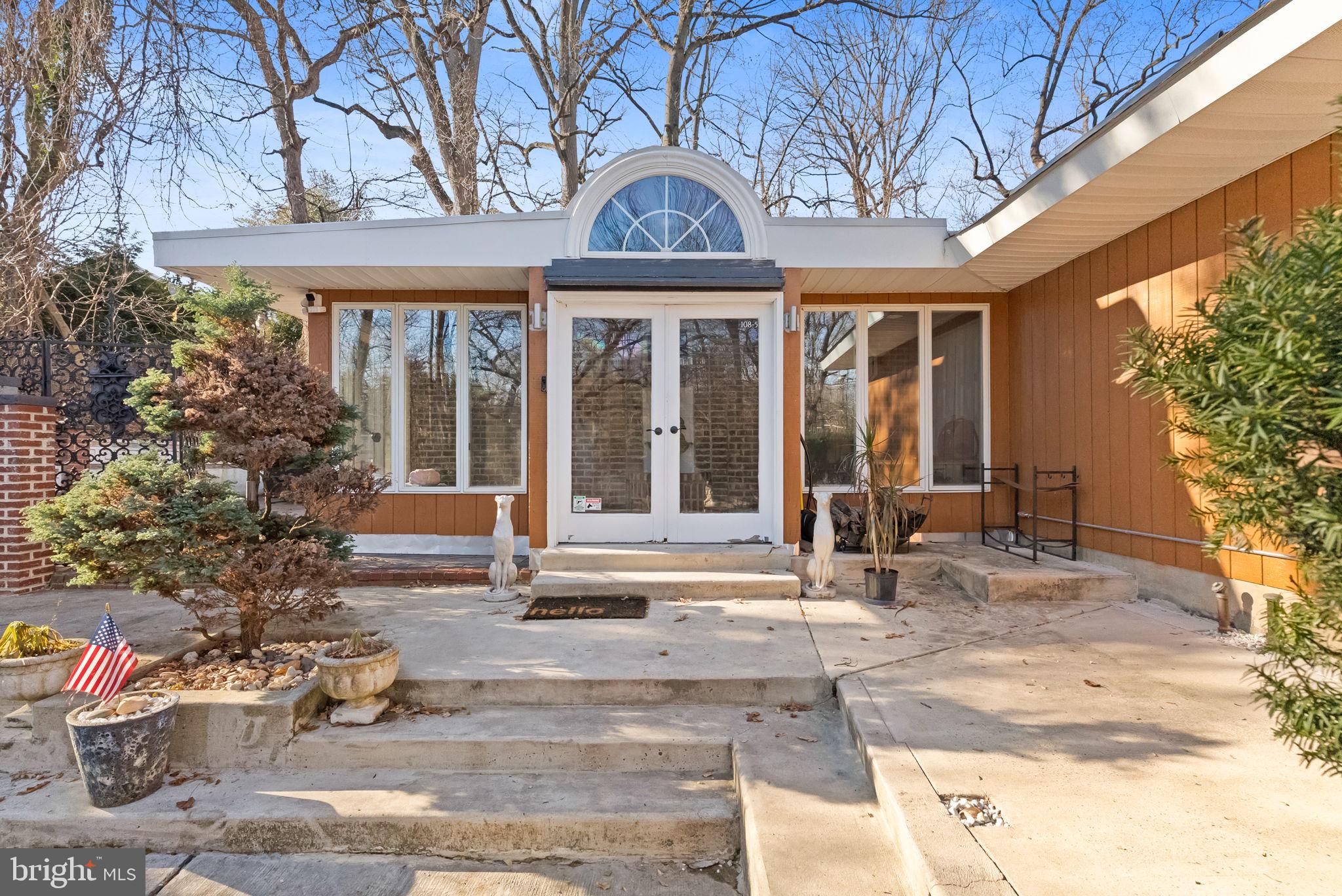 108 Glen Valley Road Yardley, PA 19067 - Photo 3 of 48