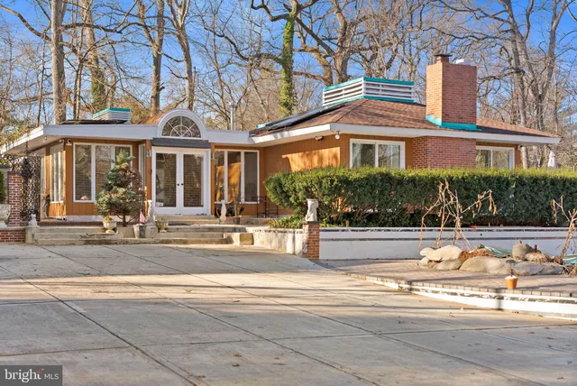 $1,295,000 | 108 Glen Valley Road, Yardley, PA 19067