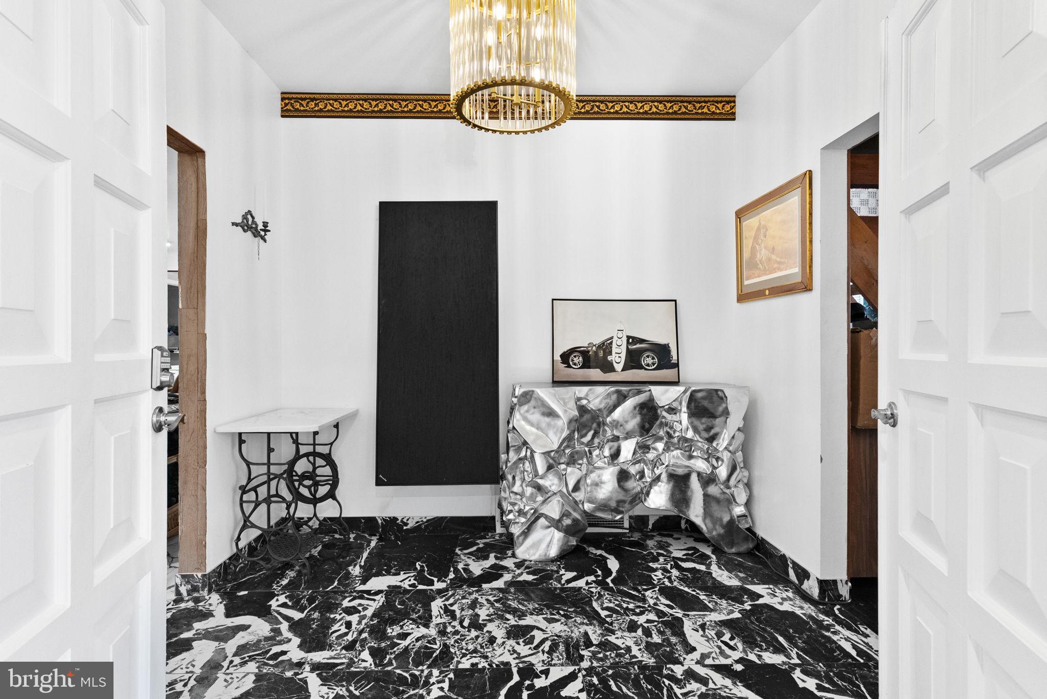 108 Glen Valley Road Yardley, PA 19067 - Photo 7 of 48