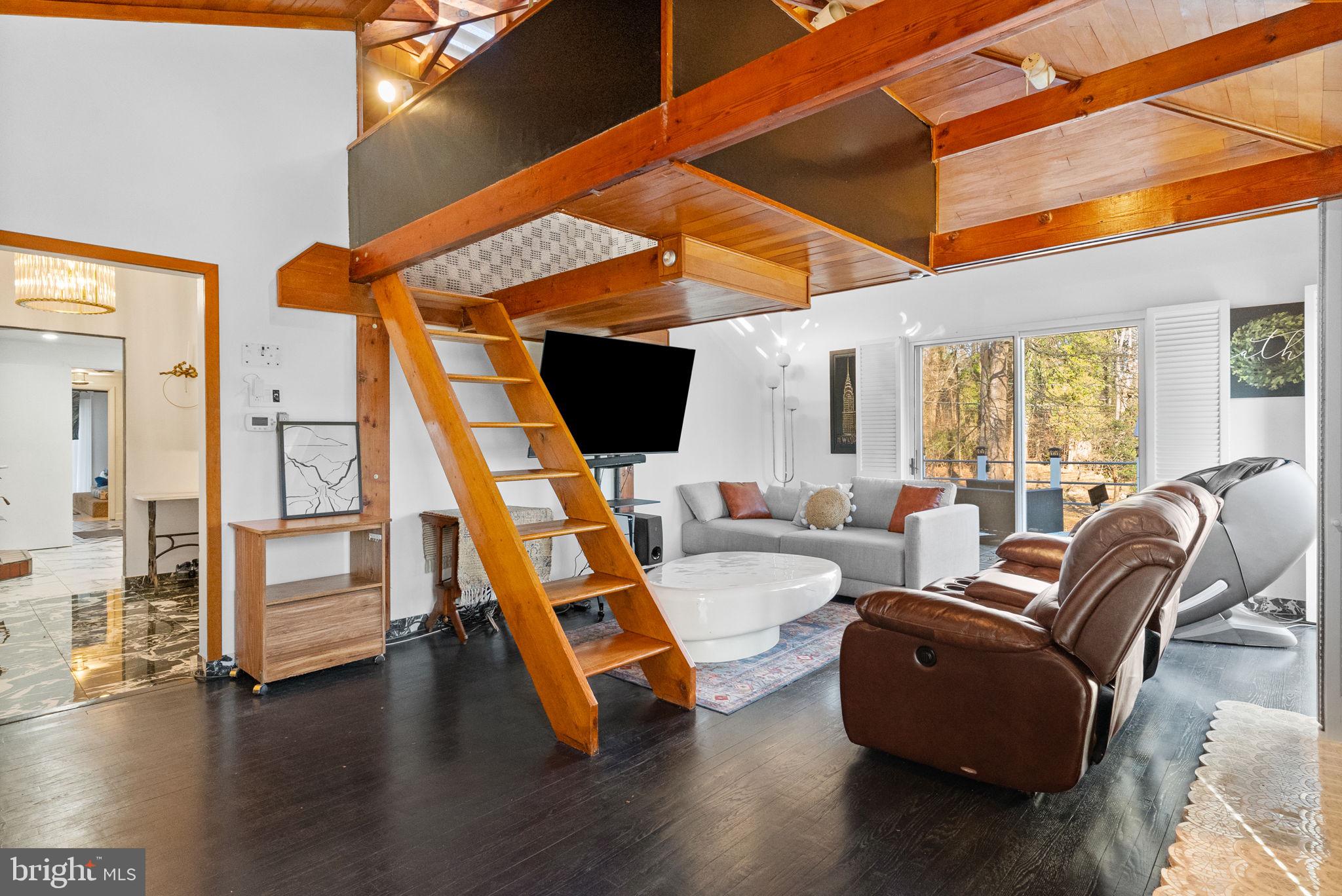 108 Glen Valley Road Yardley, PA 19067 - Photo 9 of 48