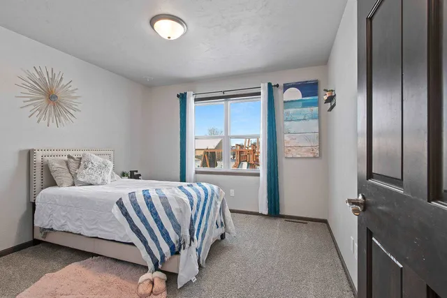 $369,900 | 567 Eagle Drive, Oconto Falls, WI 54154