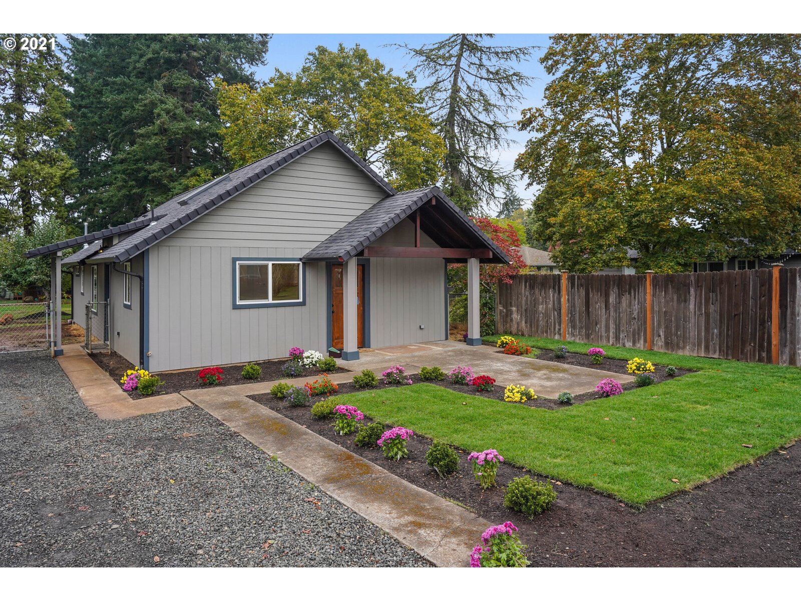 195 Mize Road Southeast Salem, OR 97302 - Photo 2 of 12 a view of a house with backyard and sitting area