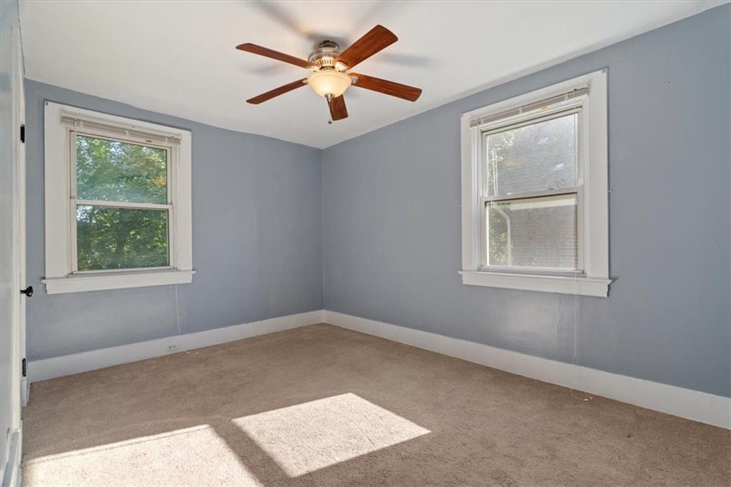 831 Malvern Road Pittsburgh, PA 15202 - Photo 22 of 33 an empty room with a window