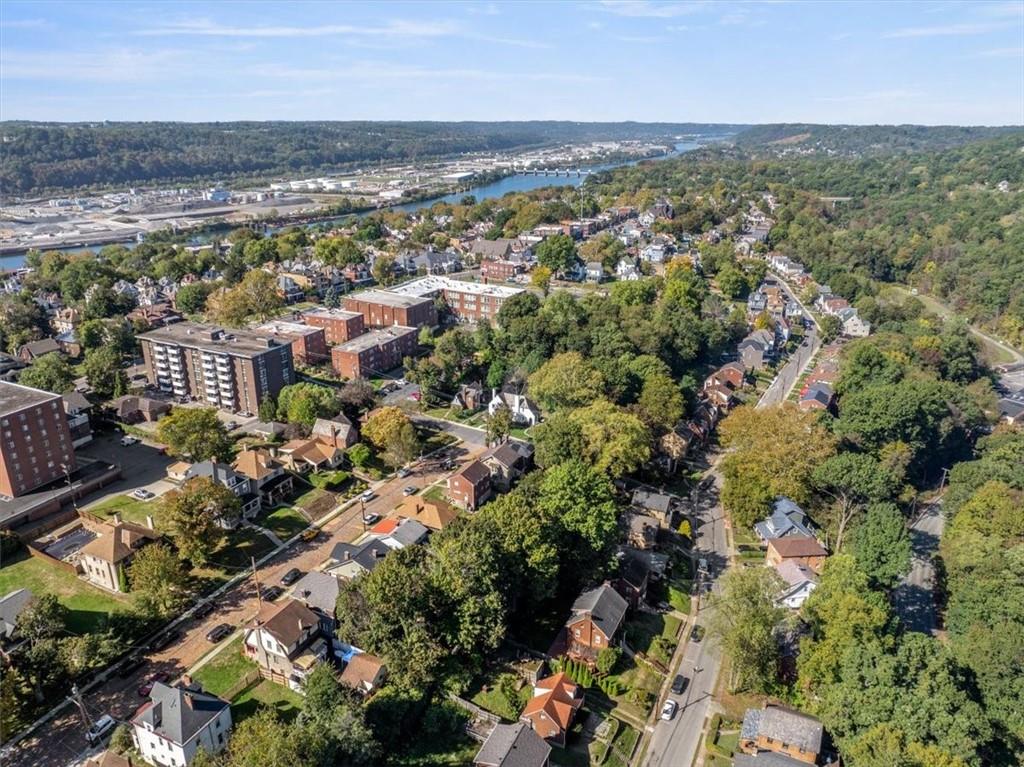 831 Malvern Road Pittsburgh, PA 15202 - Photo 32 of 33 an aerial view of multiple house