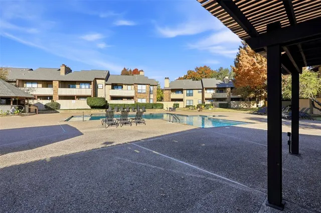 a view of outdoor space