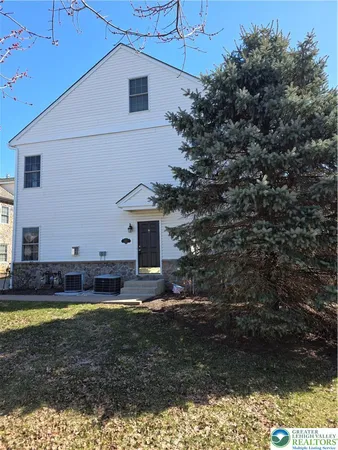 $2,250 | 1800 Merlot Drive, Unit B, Easton, PA 18045