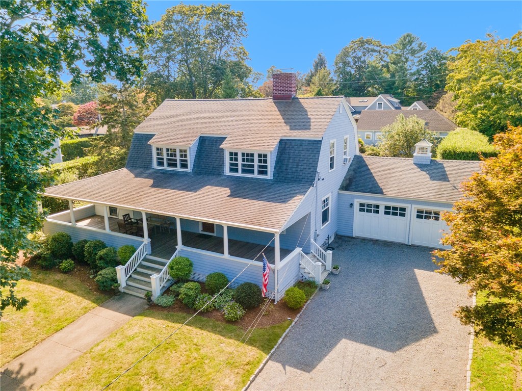 33 Standish Road Jamestown, RI 02835 - Photo 3 of 41 Gallery Image 3