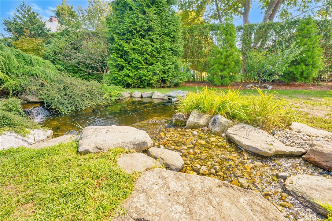 33 Standish Road Jamestown, RI 02835 - Photo 34 of 41 Gallery Image 34