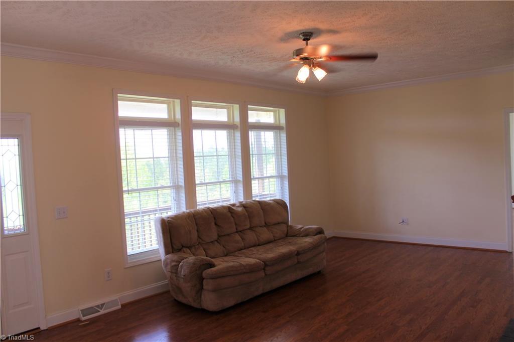 1920 Tillotson Road Pinnacle, NC 27043 - Photo 14 of 25