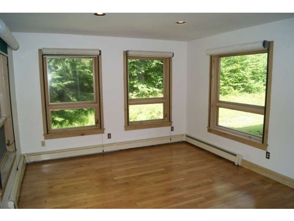 170 Great Road Jaffrey, NH 03452 - Photo 3 of 26