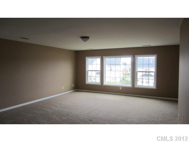 10613 Greenhead View Road Charlotte, NC 28262 - Photo 3 of 10 Gallery Image 3