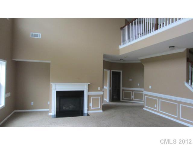 10613 Greenhead View Road Charlotte, NC 28262 - Photo 4 of 10 Gallery Image 4