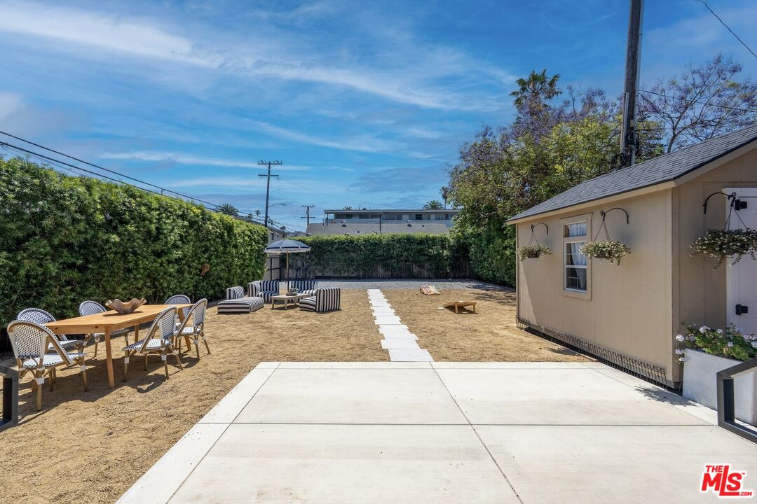 326 West 10th Street Long Beach, CA 90813 - Photo 23 of 32