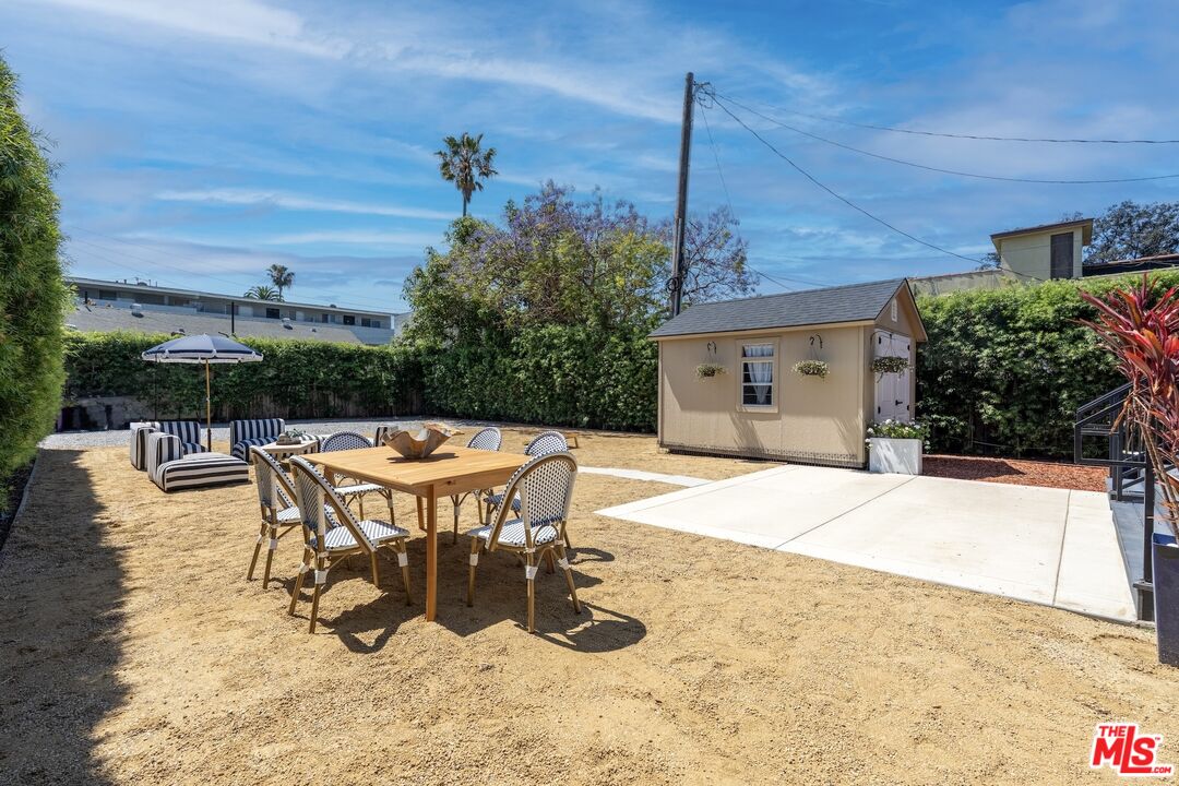 326 West 10th Street Long Beach, CA 90813 - Photo 24 of 32