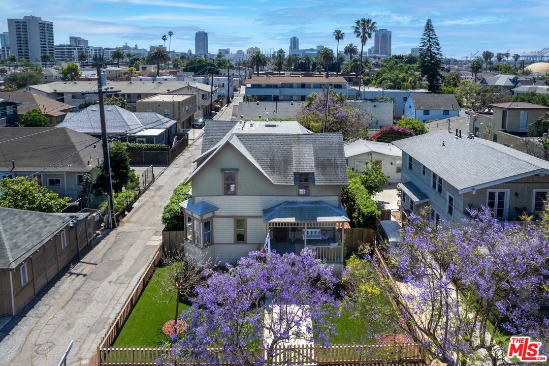 326 West 10th Street Long Beach, CA 90813 - Photo 29 of 32