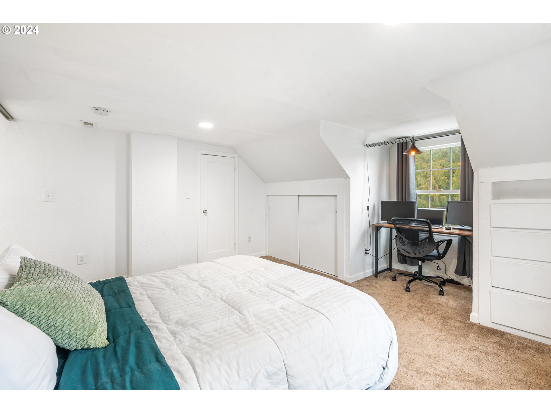 3305 Northwest Glencoe Road Hillsboro, OR 97124 - Photo 18 of 36