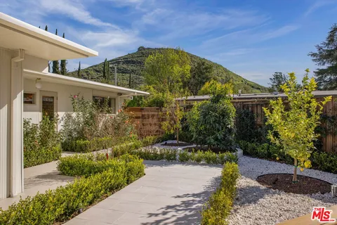 $2,395,000 | 1407 Ellsworth Court, Thousand Oaks, CA 91360