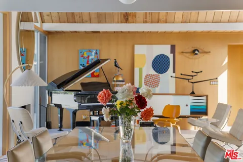 $2,395,000 | 1407 Ellsworth Court, Thousand Oaks, CA 91360