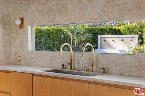 $2,395,000 | 1407 Ellsworth Court, Thousand Oaks, CA 91360