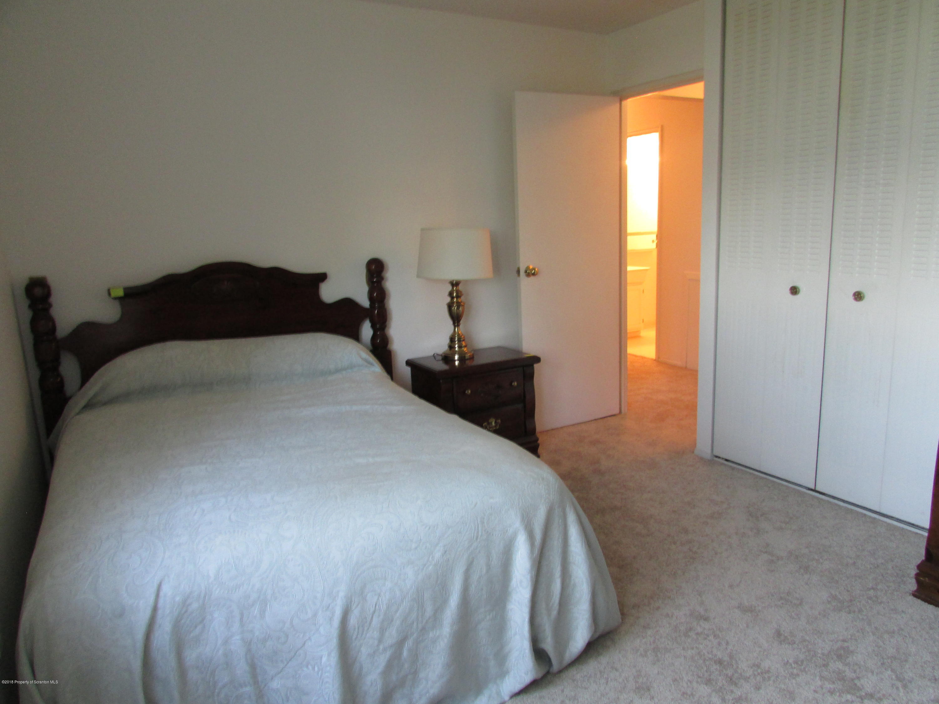 1506 Summit Pointe Drive Scranton, PA 18508 - Photo 23 of 28 Gallery Image 23