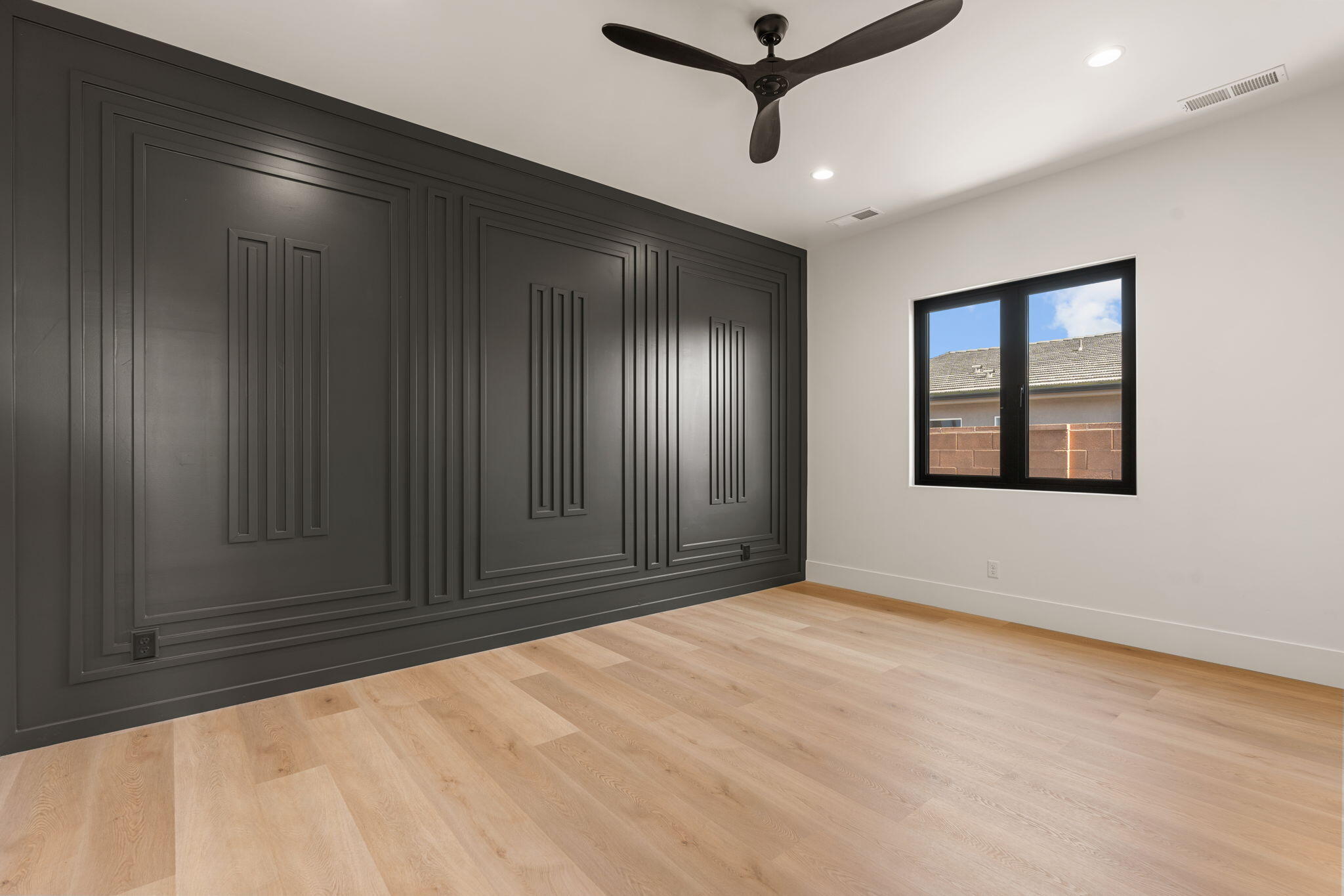 2885 East View Pointe Drive Washington, UT 84780 - Photo 56 of 99 Bedroom # 3 Accent Wall 1