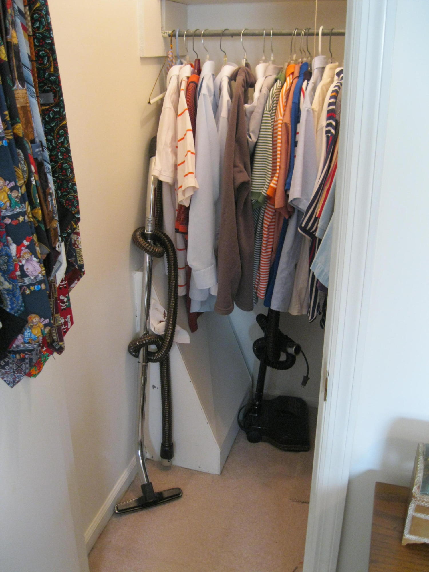 7300 Noah Reid Road Chattanooga, TN 37421 - Photo 19 of 23 Main br closet