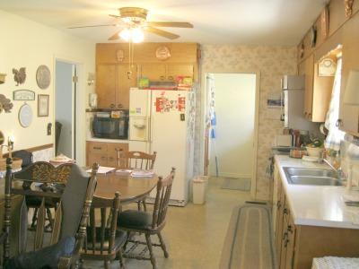 7300 Noah Reid Road Chattanooga, TN 37421 - Photo 20 of 23 Kitchen/Den combo