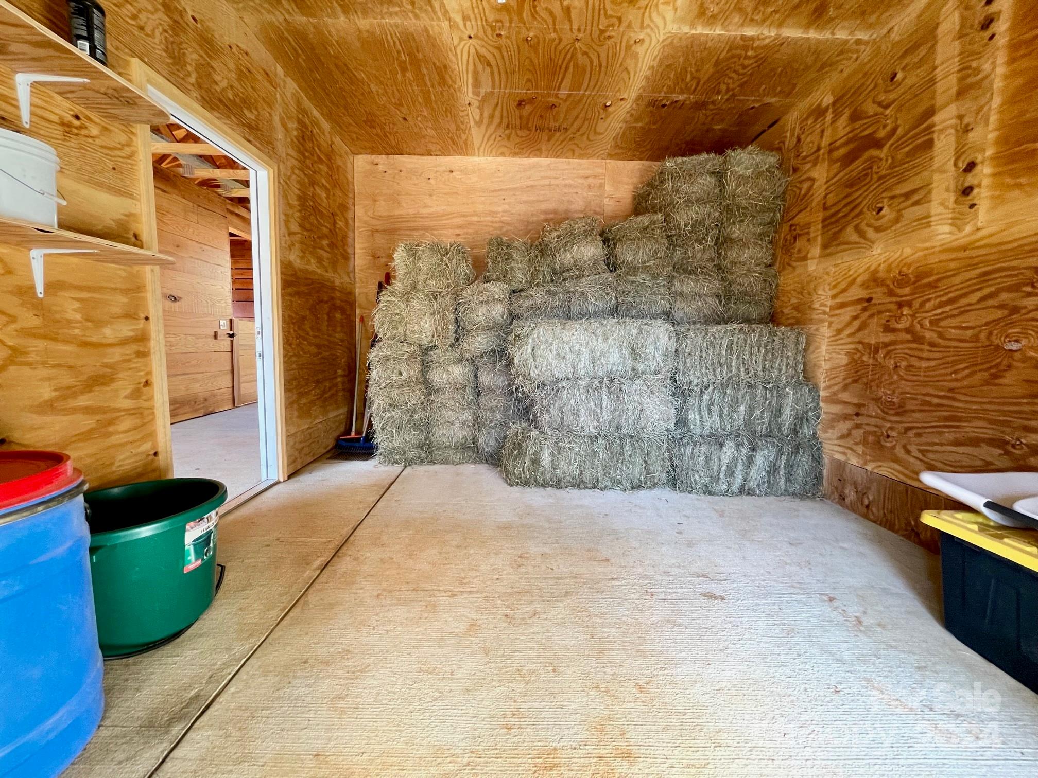 50 Glance Cove Road Clyde, NC 28721 - Photo 14 of 27 a view of wooden door