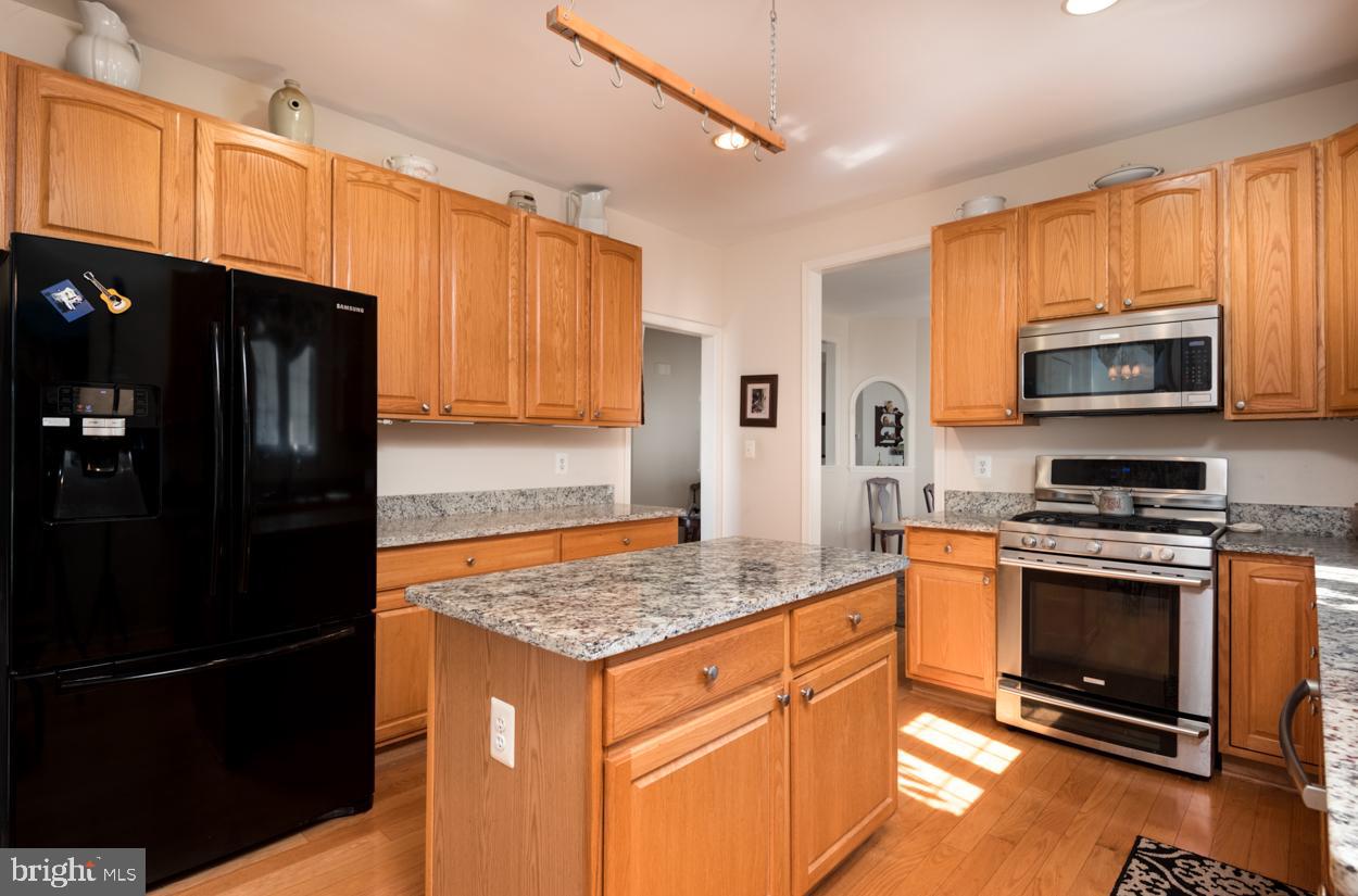 13591 Ryton Ridge Lane Gainesville, VA 20155 - Photo 14 of 32 Gallery Image 14