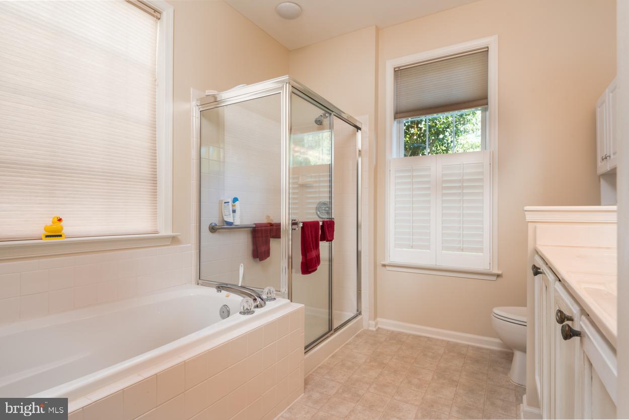 13591 Ryton Ridge Lane Gainesville, VA 20155 - Photo 23 of 32 Gallery Image 23