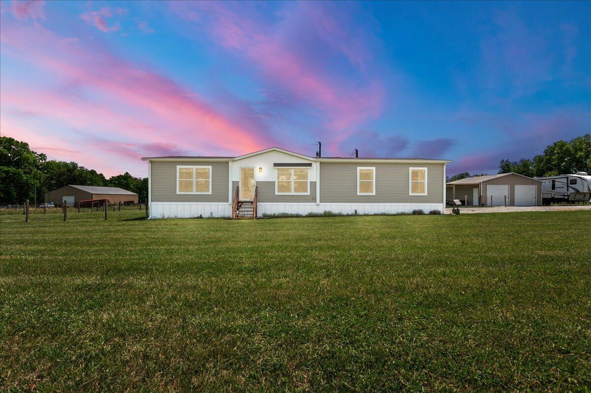 252 Old Union Church Road London, KY 40744 - Photo 1 of 37 01-Sunset