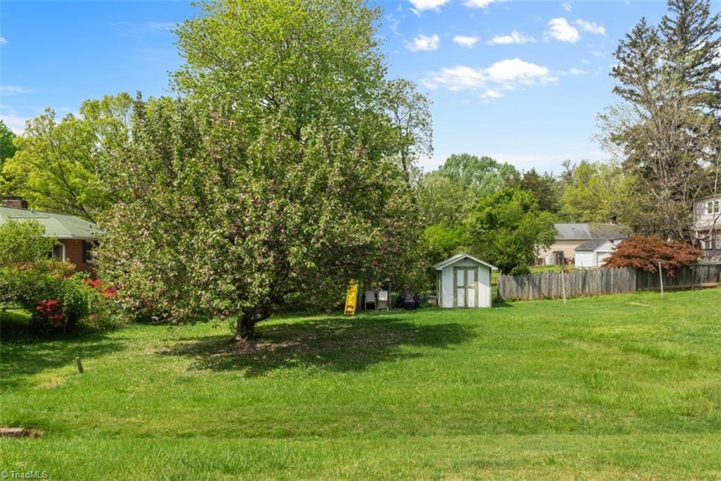 4000 Robinhood Road Winston-Salem, NC 27106 - Photo 23 of 24 Gallery Image 23
