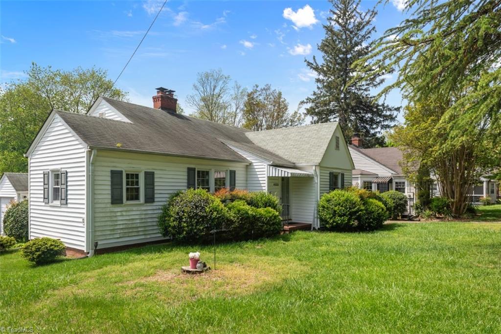 4000 Robinhood Road Winston-Salem, NC 27106 - Photo 4 of 24 Gallery Image 4