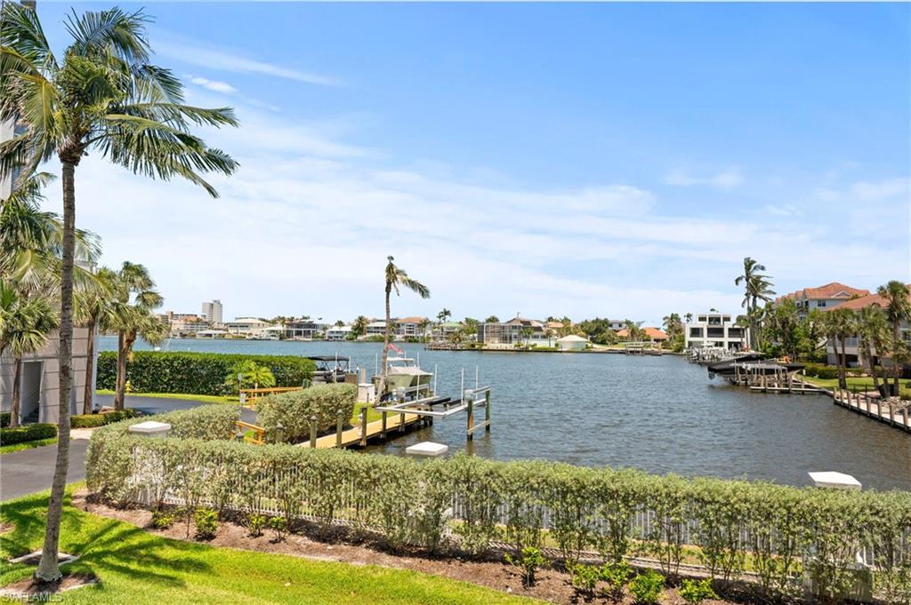 450 Launch Circle, Unit 201 Naples, FL 34108 - Photo 2 of 43